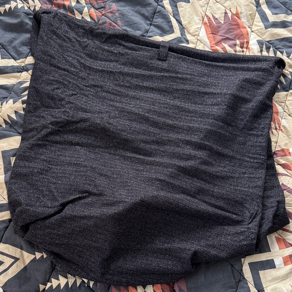 Dark Gray Lululemon Vanyasa Scarf